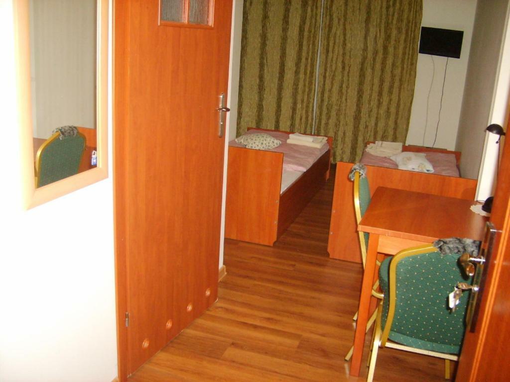 Pensjonat Borowadolina Osie Exterior photo